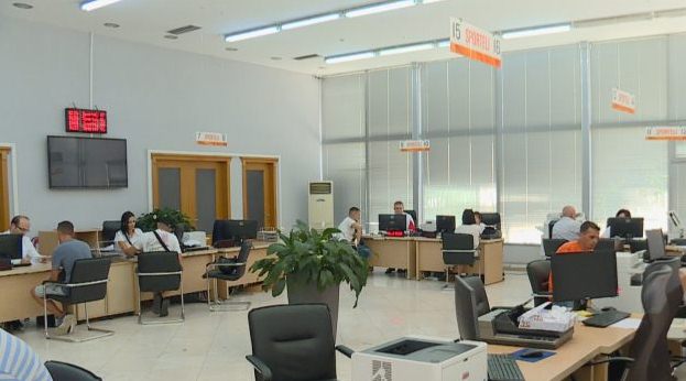 Administrata ende pa paga- Financat: Nuk kane paraqitur urdher-shpenzimet
